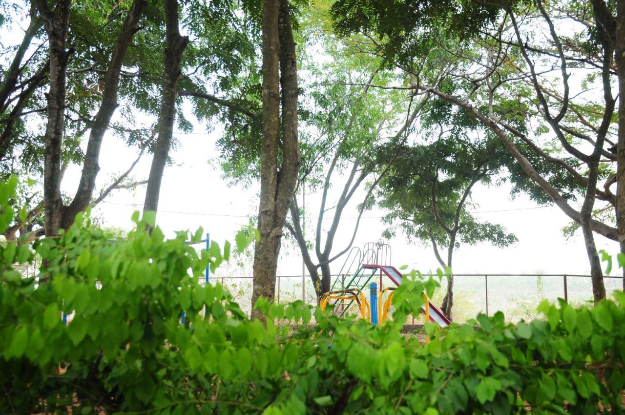 Kstdc Hotel Mayura Nisarga Pearl Valley Anekal Ngoại thất bức ảnh